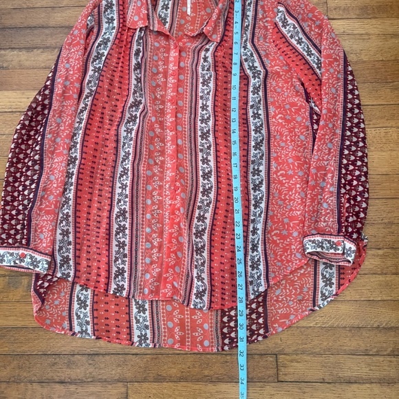 Free People moonlight miles coral patterned sheer blouse Size Large Boho - Picture 6 of 9